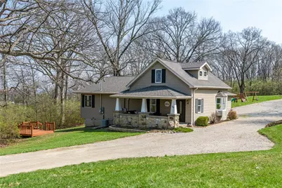 384 N Gebhart Church Road, Miamisburg, OH 45342 - Photo 3