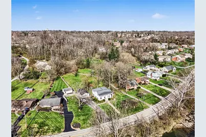 1923 Berkshire Road, Anderson Township, OH 45230 - Photo 5