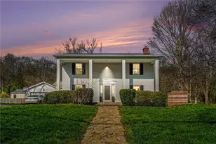 1923 Berkshire Rd, Anderson Township, OH 45230 - Photo 1