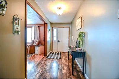 737 Honeysuckle Drive, Greenville Twp, OH 45331 - Photo 7