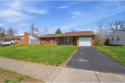 216 Winchester, Bethel Twp, OH 45344 - Photo 3