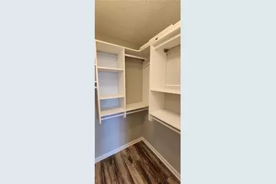 3946 W Summit Ridge Drive, Beavercreek, OH 45430 - Photo 13