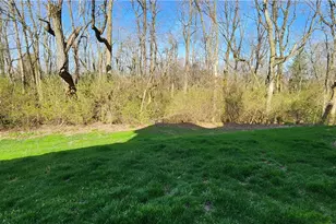 3946 W Summit Ridge Dr, Beavercreek, OH 45430 - Photo 25