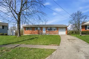 998 Goodhue Cir, Forest Park, OH 45240 - Photo 3