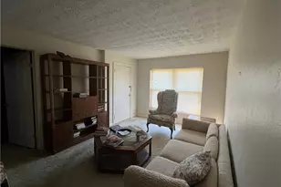 209 Carrlands Dr, Kettering, OH 45429 - Photo 3