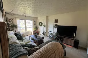 209 Carrlands Dr, Kettering, OH 45429 - Photo 9