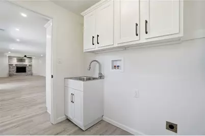 1039 Independence Drive, Kettering, OH 45429 - Photo 29