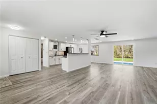 1039 Independence Dr, Kettering, OH 45429 - Photo 5