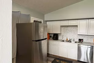 9 Mario Dr, Dayton, OH 45426 - Photo 1