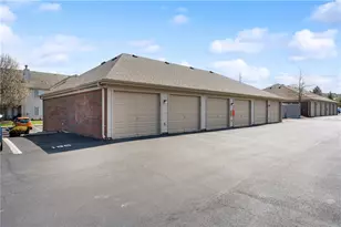 1800 Waterstone Blvd, Washington Twp, OH 45342 - Photo 5