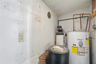 1166 W Sparrow Rd, Green Twp, OH 45502 - Photo 29