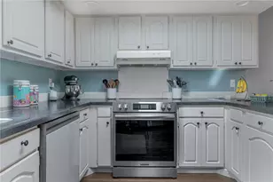 3140 Windmill Dr, Beavercreek, OH 45432 - Photo 11