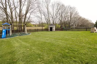 731 Sherwood Drive, Troy, OH 45373 - Photo 31