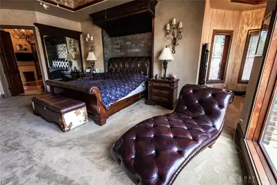 8234 Voltaire Court, Waynesville, OH 45068 - Photo 9