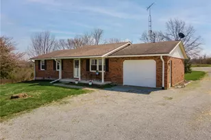 877 Rush Rd, New Madison, OH 45346 - Photo 3