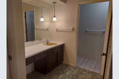 7554 Roselake Drive, Butler Twp, OH 45414 - Photo 47