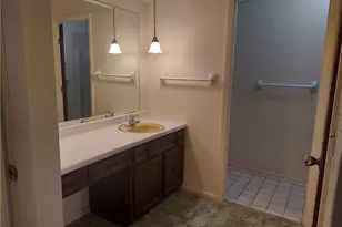 7554 Roselake Dr, Butler Twp, OH 45414 - Photo 47