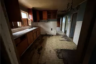 1656 Dewitt Dr, Dayton, OH 45406 - Photo 5