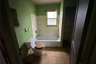 1656 Dewitt Dr, Dayton, OH 45406 - Photo 7