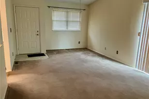 6240 Beacon Tree Ct, Huber Heights, OH 45424 - Photo 5