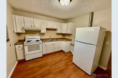 4162 Redonda Lane, Trotwood, OH 45416 - Photo 7