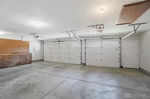 3473 Fairwood Dr, Beavercreek, OH 45432 - Photo 51