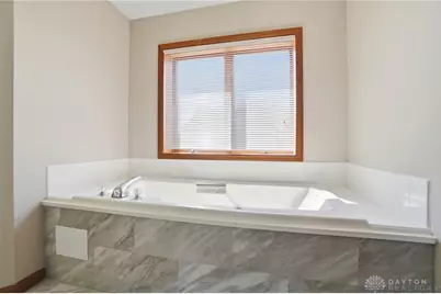 3473 Fairwood Drive, Beavercreek, OH 45432 - Photo 37