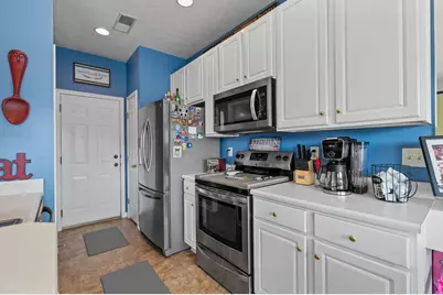 9252 Great Lakes Circle, Washington Twp, OH 45458 - Photo 15