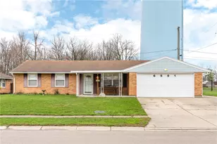 6501 Stonehurst Dr, Huber Heights, OH 45424 - Photo 3