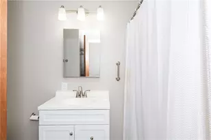 6501 Stonehurst Dr, Huber Heights, OH 45424 - Photo 21