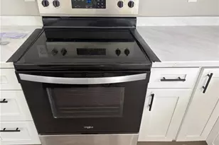 2308 Queensway Dr, Miami Township, OH 45342 - Photo 5