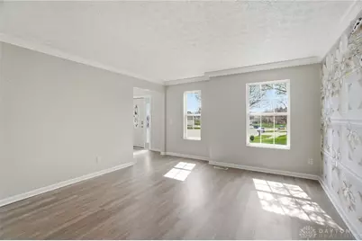 6809 Wintergreen Place, Dayton, OH 45424 - Photo 9