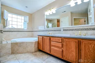 3915 E Summit Ridge Dr, Beavercreek, OH 45430 - Photo 27