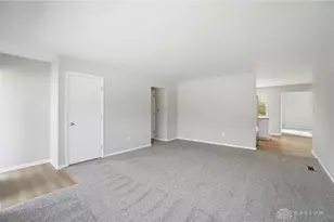 2724 Hazelbrook Dr, Butler Twp, OH 45414 - Photo 11