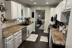 1020 Crestview Dr, Troy, OH 45373 - Photo 9