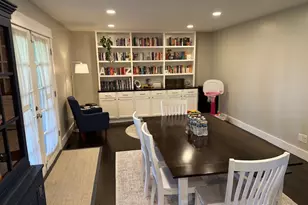 1020 Crestview Dr, Troy, OH 45373 - Photo 7