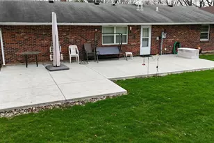 108 Connie Cir, Eaton, OH 45320 - Photo 17