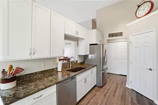 1427 Weatherfield Ct, Centerville, OH 45459 - Photo 21