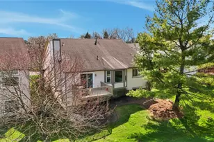 1427 Weatherfield Ct, Centerville, OH 45459 - Photo 3