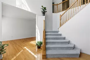 3506 Queen Victoria Ct, Beavercreek, OH 45431 - Photo 11