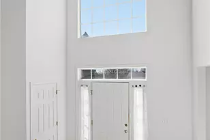 3506 Queen Victoria Ct, Beavercreek, OH 45431 - Photo 9