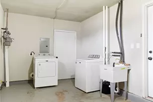 1301 Flowerdale Ave, Dayton, OH 45429 - Photo 25