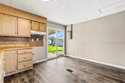 855 Boylan Drive, Xenia, OH 45385 - Photo 9