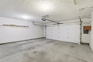 1302 Donson Cir, Kettering, OH 45429 - Photo 31