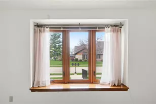 1302 Donson Cir, Kettering, OH 45429 - Photo 11