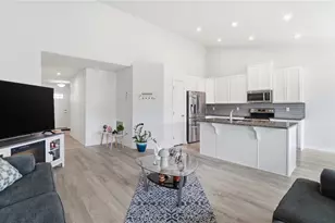 6033 Boxelder Dr, Tipp City, OH 45371 - Photo 9