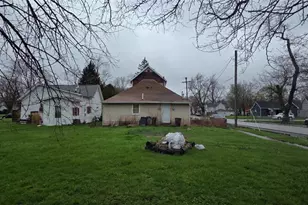 824 E 2nd St, Lima, OH 45804 - Photo 7