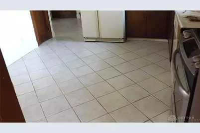 801 Crestmont Drive, Riverside, OH 45431 - Photo 13