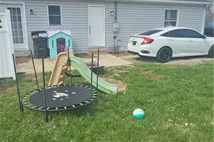 725 W Franklin St, Troy, OH 45373 - Photo 9