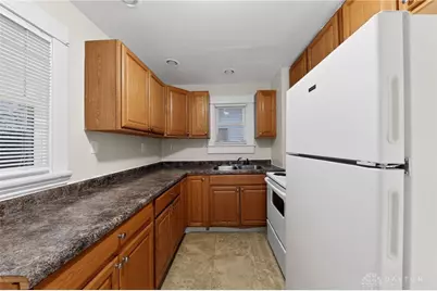 2100 S Smithville Road, Dayton, OH 45420 - Photo 11